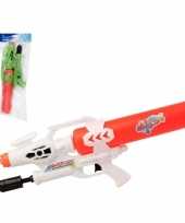 Camping speelgoed waterpistool met pomp groen rood 56 cm kopen